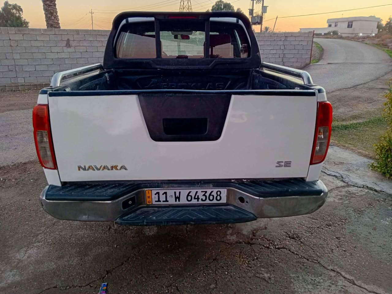 #بيع_سريع
بسم الله الرحمن الرحيم 
ببركة الصلاة والسلام على رسول الله محمد و على ال بيته الطيبين الطاهرين و أصحابه المنتجبين 

للبيع نيفارا موديل 2009  كير عادي مكفولة فقط شبرين صبغ باب السائق و ملاحظات بسيطة رقم بغداد انكليزي بأسمي تحويل ثاني يوم أن شاء الله تعالى سنوية لل 2030   محرك لا تنقيص و لا تبخير كير اكسن صدر  كفاله تخم تاير السياره ما شاء الله تعالى كلش حلوه العنوان بغداد ابو غريب الشراي يتصل و يدلل أن شاء الله تعالى ***********

لمعرفه السعر سوي تعليق على سوق بغداد أون لاين ـــــــ Baghdad Market Online بغداد, العراق
