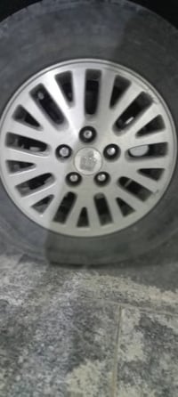 ٢٠٠٣ • دكمتين • العداد ١٠٥ الف