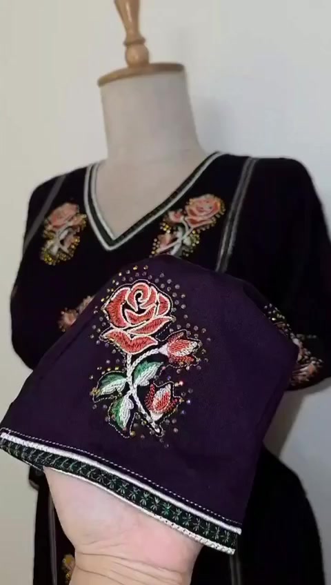 السعر فقط 15.500
القياسات:يلبس من وزن 45 الى وزن 120كيلو 
سعر الدرزن 12 قطعه 147 الف ستندر 
كشمير كابوي الاصلي


**إذا كنت صاحب هذا الإعلان وتريد حذفه لأي سبب، رجاءا أرسل رسالة إلى الدعم الفني**