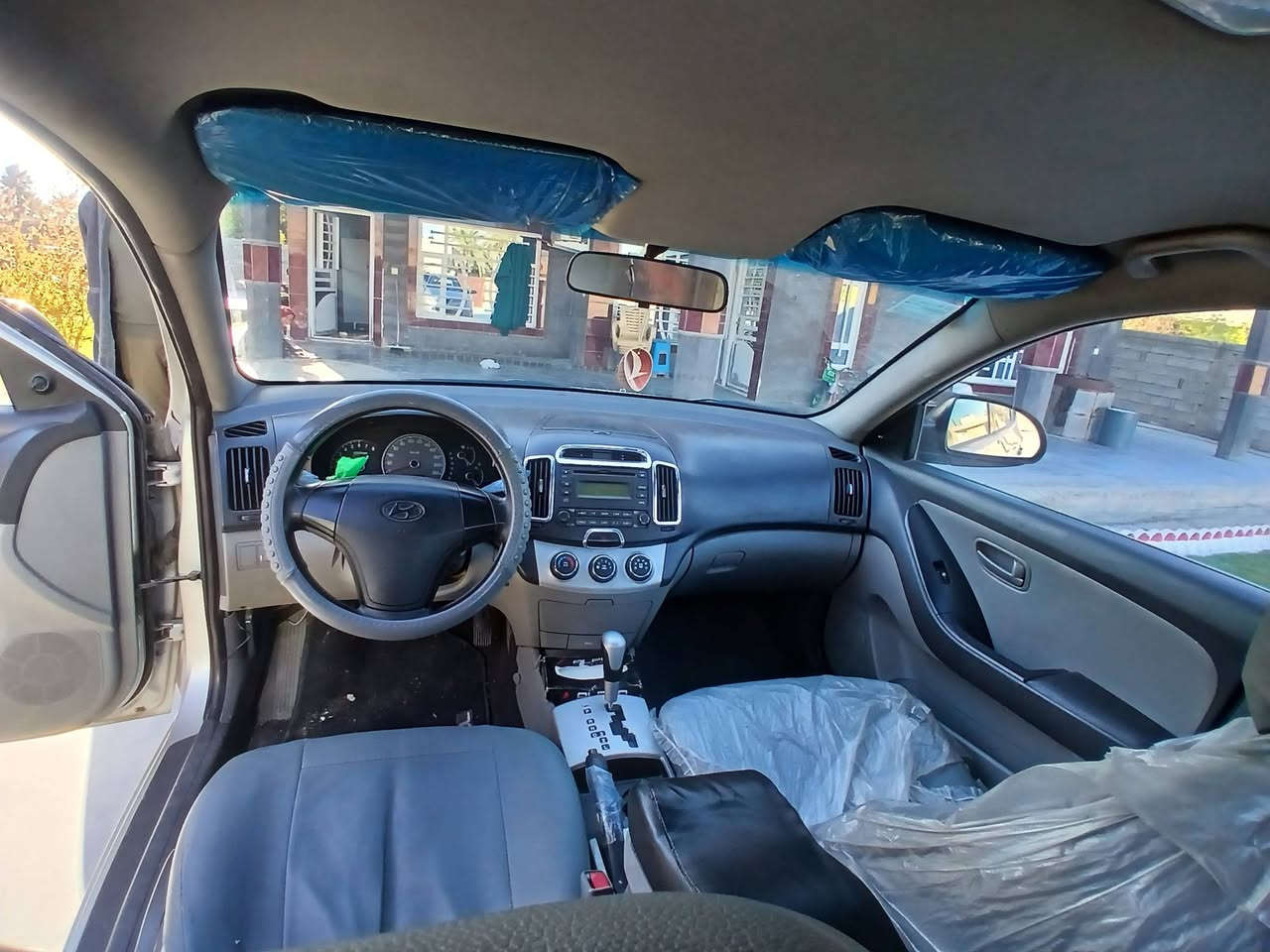 سلام عليكم النترا للبيع
موديل 2009
رقم بغداد نكليزي 
محرك 1600
دكشن عالي سياره على وضع الشركة سبير مانزل ماشية ١٤٧ حقيقي محرك كير وضع شركة قطره صبغ مابيه سونار مرفق بل منشور الموقع بغداد ابو غريب خط سريع غرب محطة جوهرة العدنان
السعر  للاستفسار الاتصال على 
***********
***********
