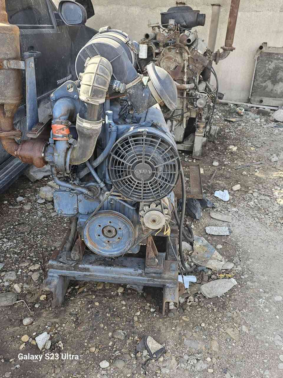 السلام عليكم
متاح مولدتين للبيع . ١- نمبر ديني ٣٧ كيفي تبريد هواء 
٢- wmw الالماني ٧٥ كيفي تبريد شلال ماء 
شغالات كاملات 
بغداد . ***********
