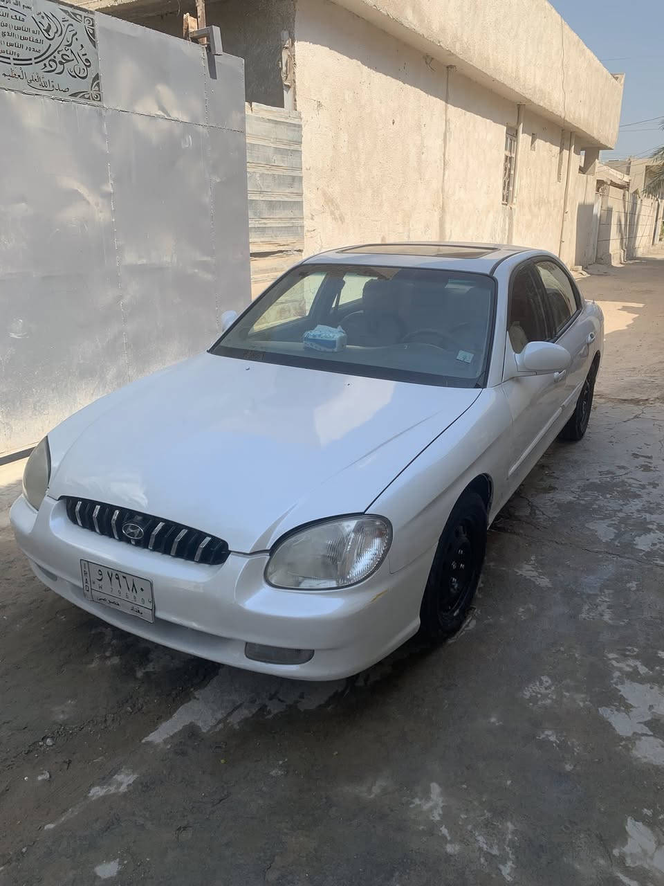 سوناتا منغولي موديل ٢٠٠٠
مكينة الفين اصل غاز بانزين 
رقم بغداد 
كير أوتوماتيك 
نظام صوت قوي كهربائية كله بلاديهه 
منفوضه نفضض من كلشي الف ماتصرف عليه 
السعر ٥٥
العنوان كربلاء الحر 
رقم موبايل ***********
