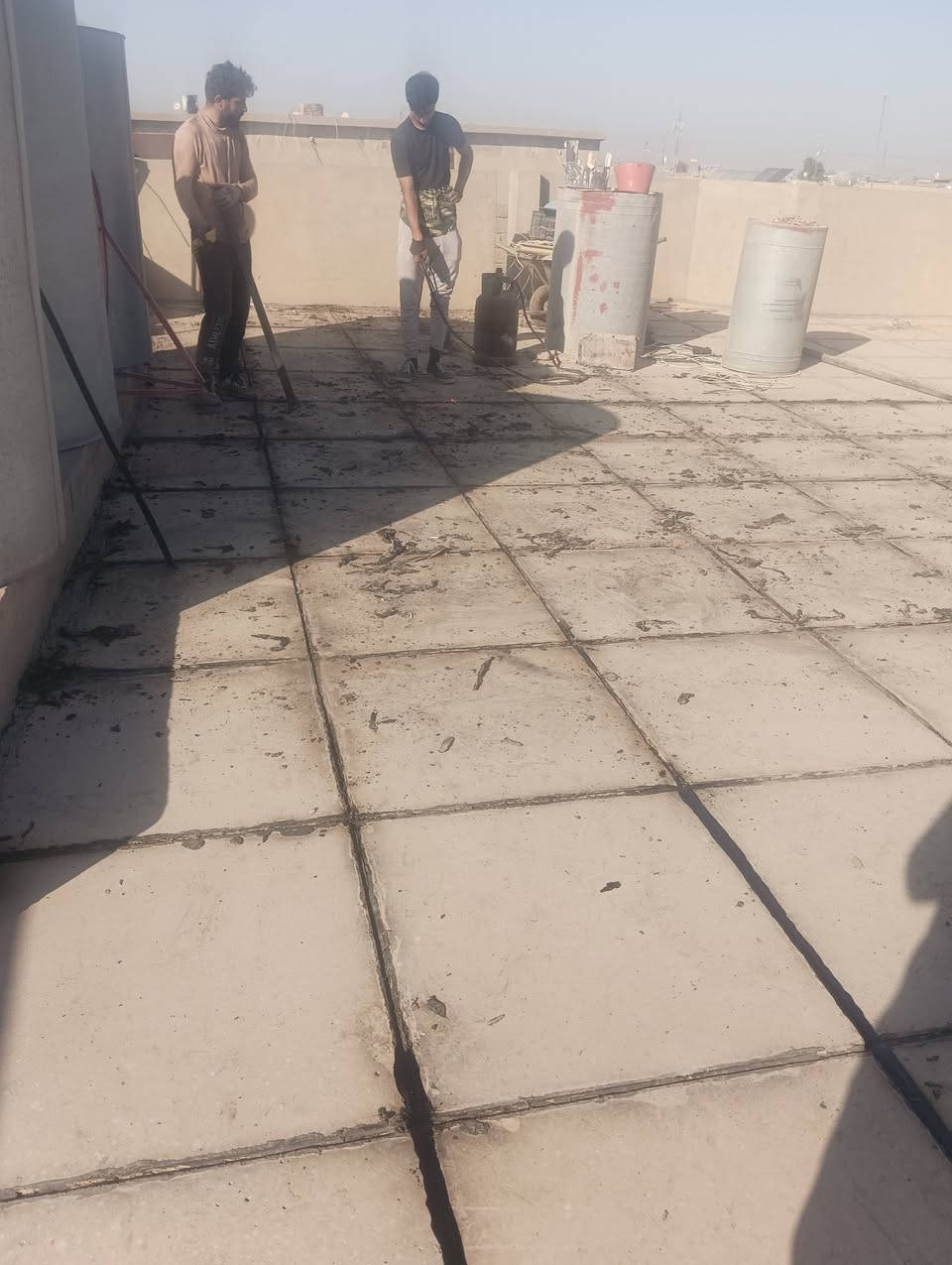 ياالله سلام عليكم شغلنه  صيانه الاسطح 
تطبيك شتايكر  متر 10000
تبديل ماستك متر 2000
ايزوكام متر 5000
نشتغل داخل كركوك واطرافهه 
شغل هندسي وخبره 9- سنوات 
للاستفيار مراسله الصفحه 
او الاتصال ***********
