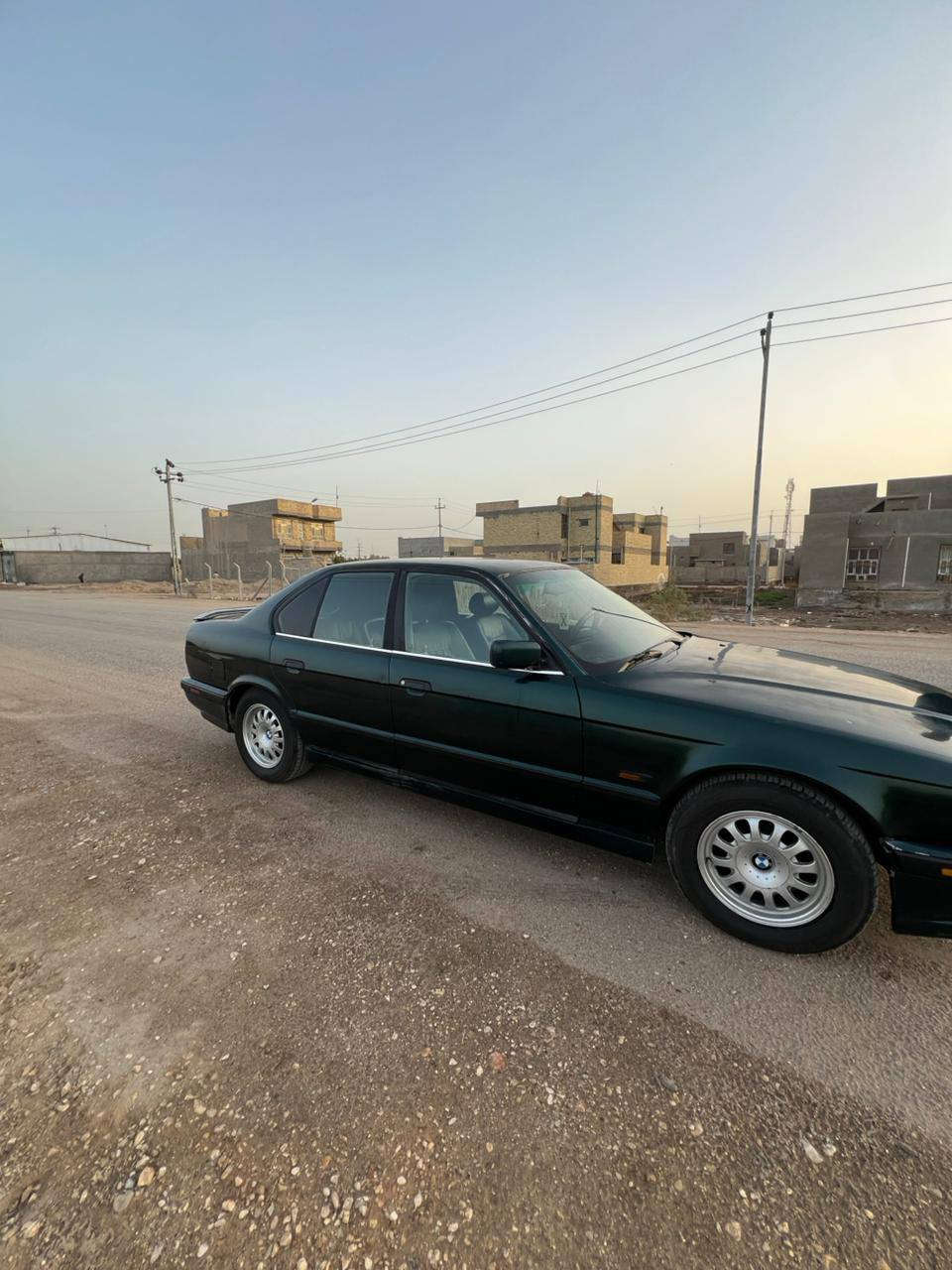 سلام عليكم سياره BMW كير محرك كفاله جام كهرباء كهربائيات لايت زنون اصلي كفاله تبريد ثلج تخم تاير حجم 520ابليته كير او محرك 525مسكر عدل المرغوب سياره جاهزة مال جناي رقم قادسيه بسمي تحويل مباشر السعر 48بيه مجال بصيط مكاني بابل محاويل ***********
