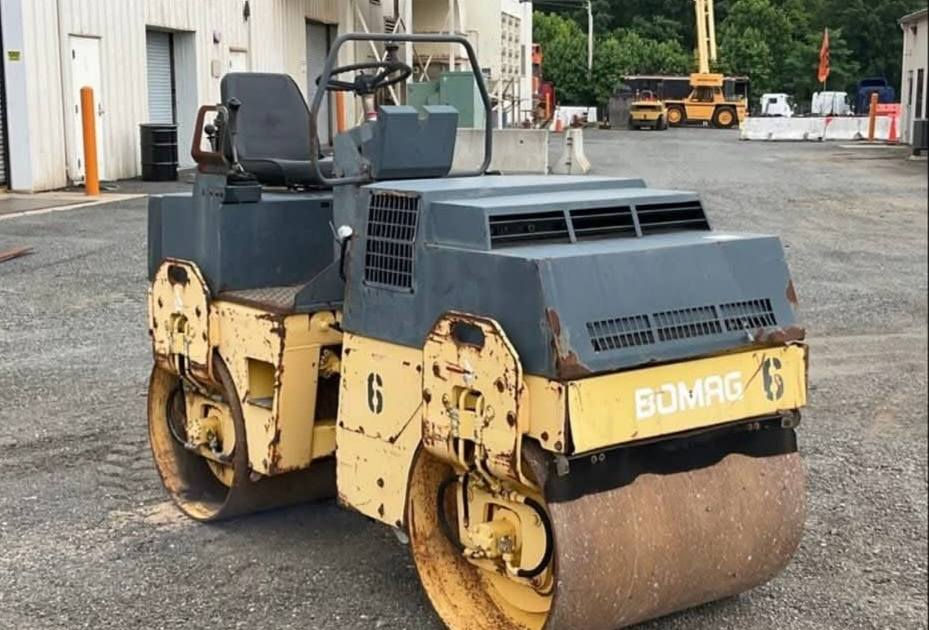 حادله ٣ طن بوماك للبيع
استفسا. ***********
