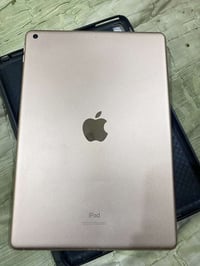 ايباد ٨ • ١٢٨ • بطاريه ٨٣