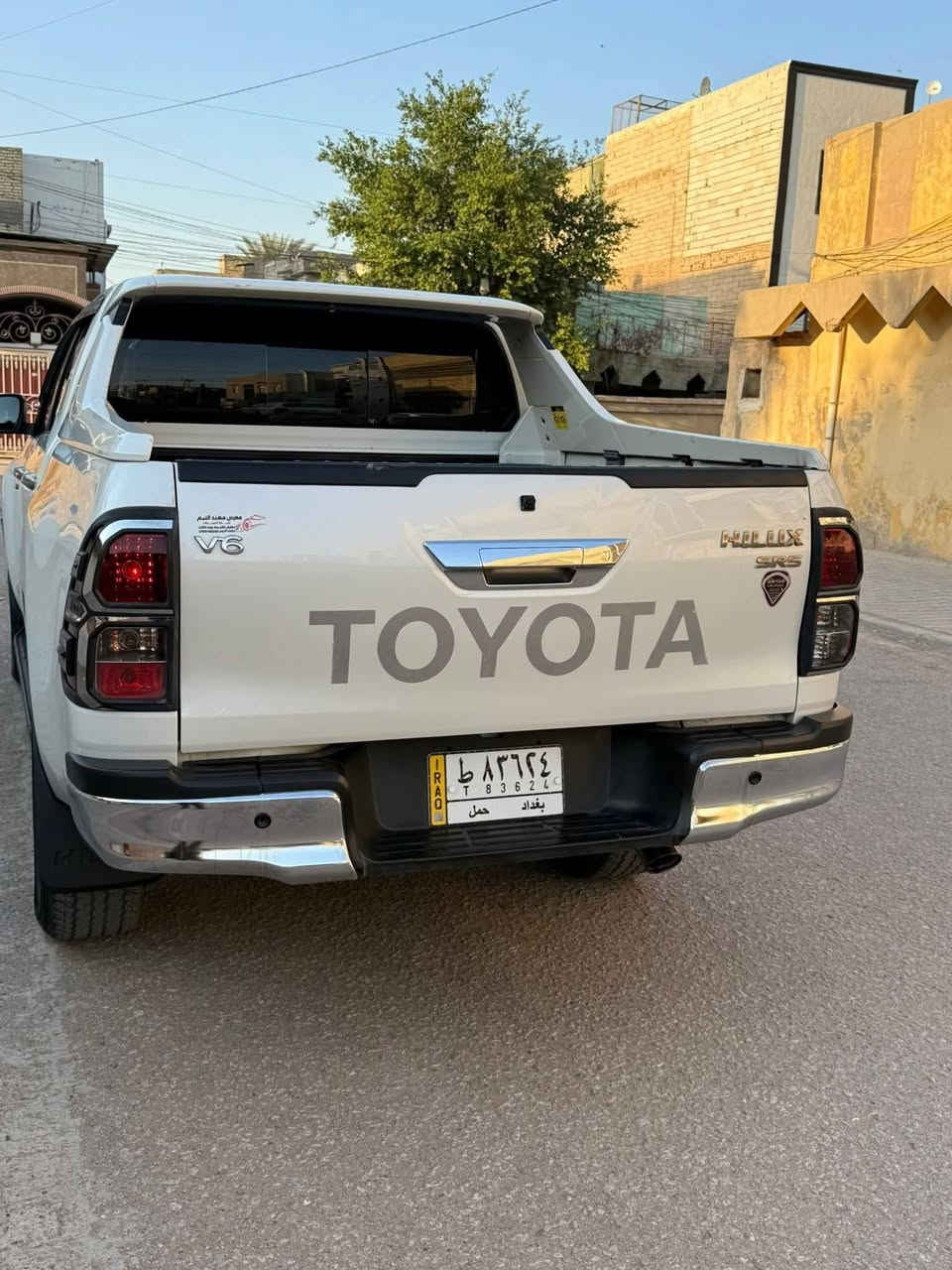 هايلوكس ٢٠٢٠
6 سلندر
 بيها ضربه فقط جاملغ كما موضح بالصوره
ماشيه ٧٠ الف حقيقي 
سياره جاهزه من اي شي 
مابيها اي خلل 
السياره فول مواصفات بالنسبه للهايلوكس
مداور بالوقت اليعجبك 
السعر ٣١٠$ وبيها مجال 
واقسم عليكم بالقرآن الكريم الميشتري لا يعلق ولا يتصل لأن صراحه يزعجني اليتصل ويكوم يغني 

***********
