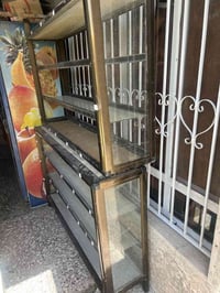 للبيع مستعجل بغداد نفق الشرطة ثنينهم ب٥٠ الف قفل 07854005200