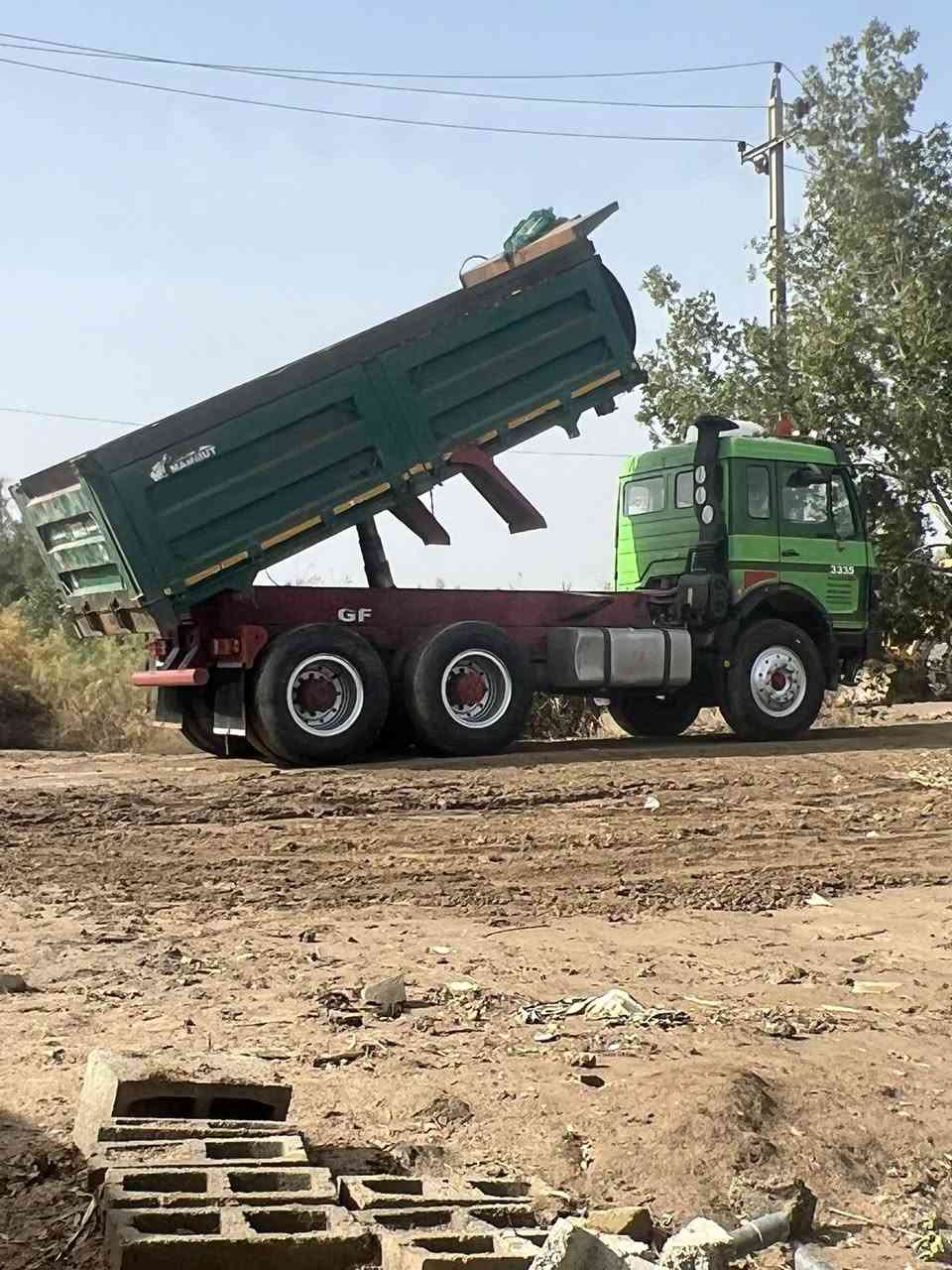 سياره إلبي موديل 87 مكينه 44 كير 160 مجموعه نص جي إف سياره مكفوله سنويه مجدده لل 31  للاستفسار ***********
