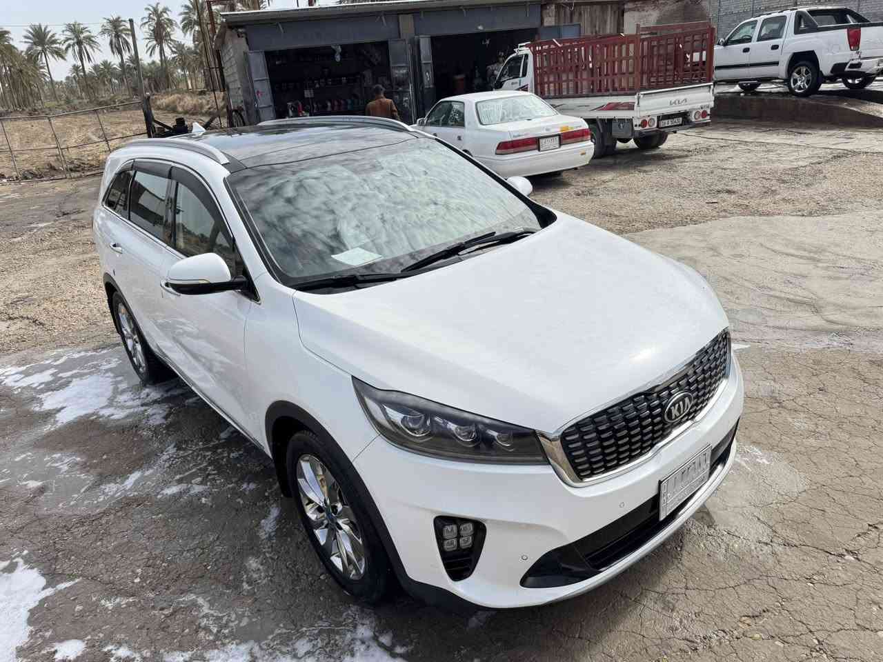 السلام عليكم سورنتو للبيع مديل 2018 السياره كفاله عامه ما عده شخط بل دعاميه الخلفيه السياره فول واحد على واحد فول موصفات السياره مال جناي استخدام شخص واحد ماشيه 120الف رقم السياره قادسيه بسمنه لاستفسار على الرقم ***********
