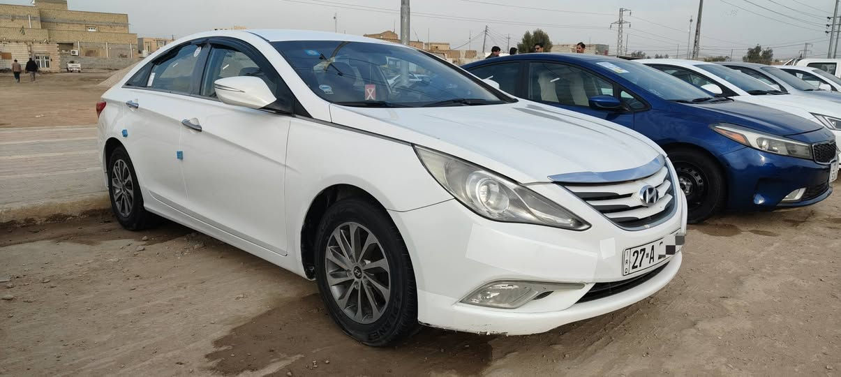 سوناتا خليجي 2013 رقم ذي قار الدولي. محرك 2000 دوش
مكفوله من الضربة والصبغ والتبديل عدا ربع الهلال الايسر صبغ قليل ماشر عليه بالصورة

محرك 2000 دوش كير 6 نمر تحكمات بالاستيرن

شاشه كامرا خلفيه دواره اشارة بالمرءاة مراية شفط دواخل لونين تبريد قطعتين بلوجكتر يدات نيكل ويل كب لايت زنزن اصفر وثلجي. 

جاهز گير ومكينة وحدادية وتبريد وتايرات

مكاني ذي قار قظاء الشطرة. ***********
