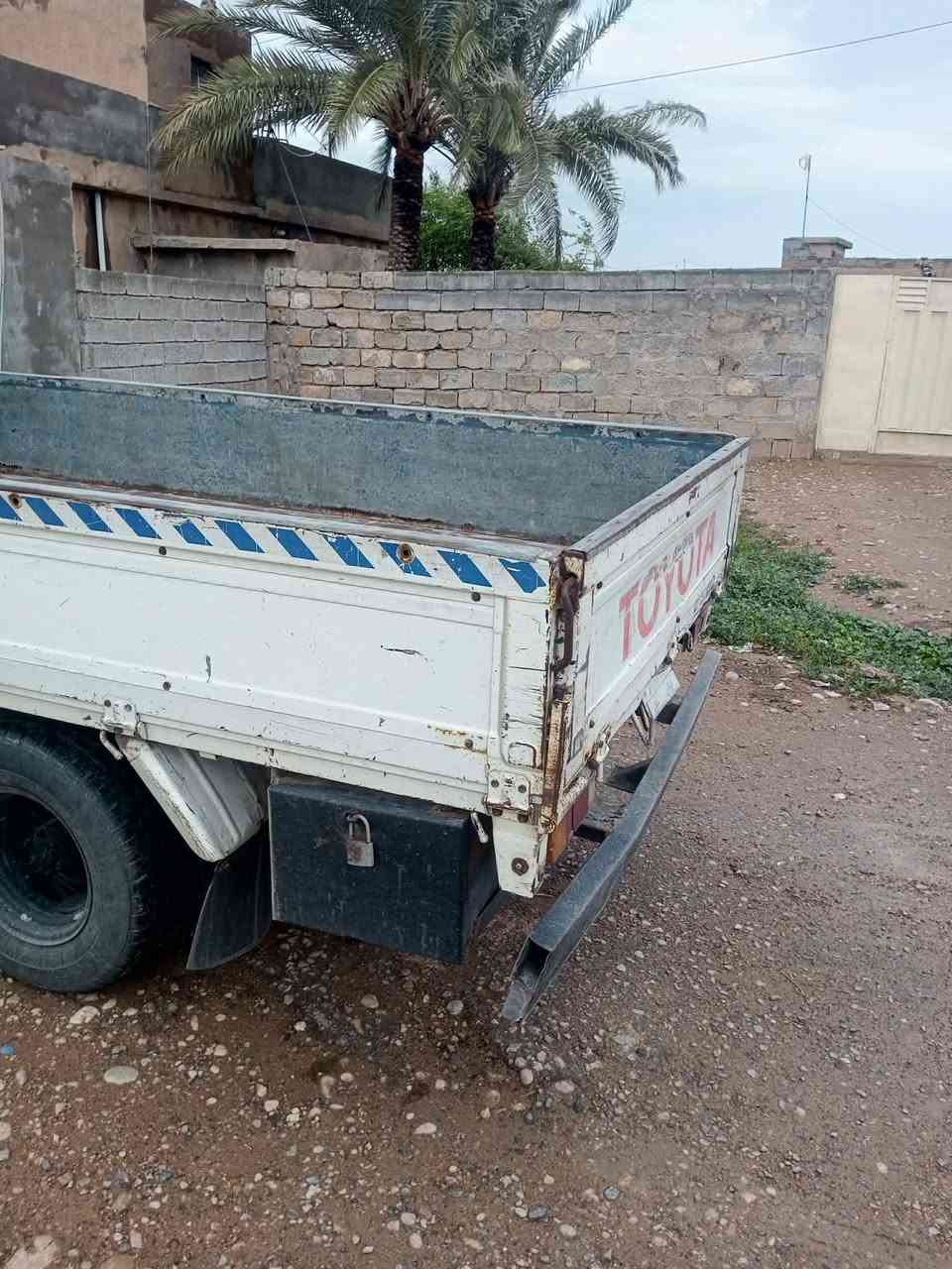 سياره حلوه محرك ٣٠٠ طول بدي ٣متر موديل ٩٤ رقم ديالئ ***********
مكلف بنشر
