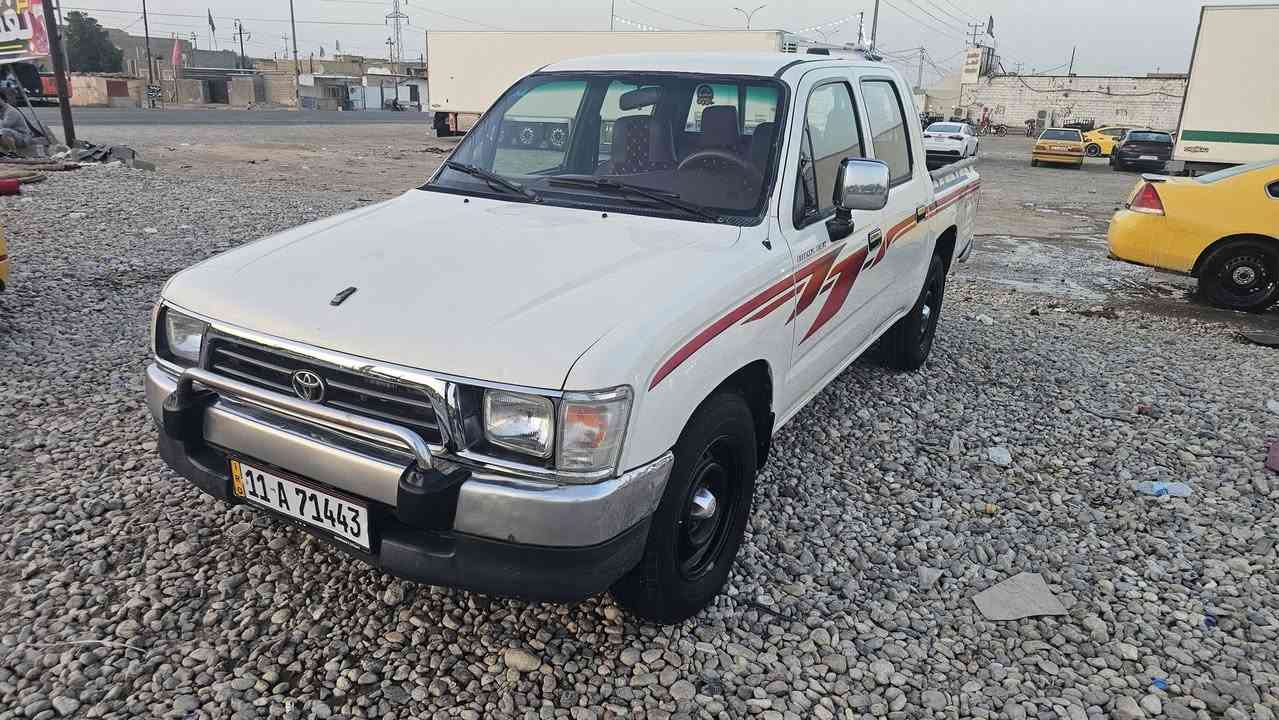 تيوتا موديل 2000 دبل قماره   للبيع 
جاهزه من كلشي  بأسمي وتحويل ثاني 
***********
***********
المكان ديوانيه قضاء عفك
رقم بغداد انكليزي  
السعر 105وبيه مجال لشراي

