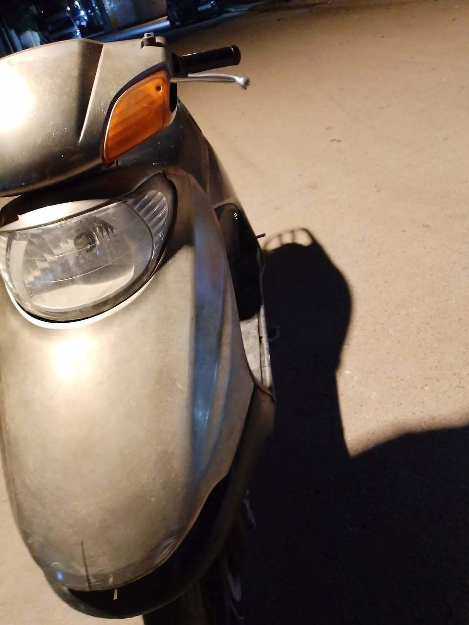 السلام عليكم عيني سبيسي ياباني للبيع كامله نقص باتري فقط مكينه ناعمه شلعه ومعدل سعر 250الف مكاني بغداد العطيفيه قرب جامع براثا هاتف ***********
