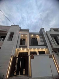 للبيع 🛑🛑🛑 دار بمساحة 100م طابقين  محتوياتة: 3 غرف نوم + صحيات + استقبا...