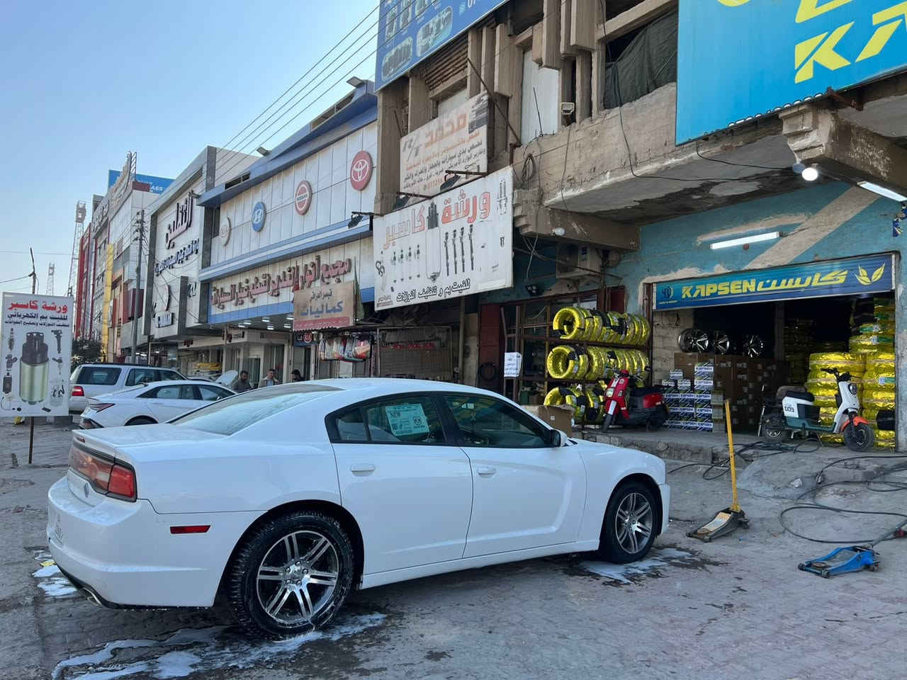 سلام عليكم 
جارجر ادوات 2014 خليجيه متومه وجاهزه بيها تبديل قطعه وحده فقط الباقي كفاله جاهزه تخم تاير حداديه تبريد تدفئه 
ما بيها كل نقص شغل وطلع وين ما يعجبك 
السعر 90 وبيها مجال للطيبين
مكان السياره البصره التنومه قريب الجسر الايطالي  
رقم الهاتف ***********
