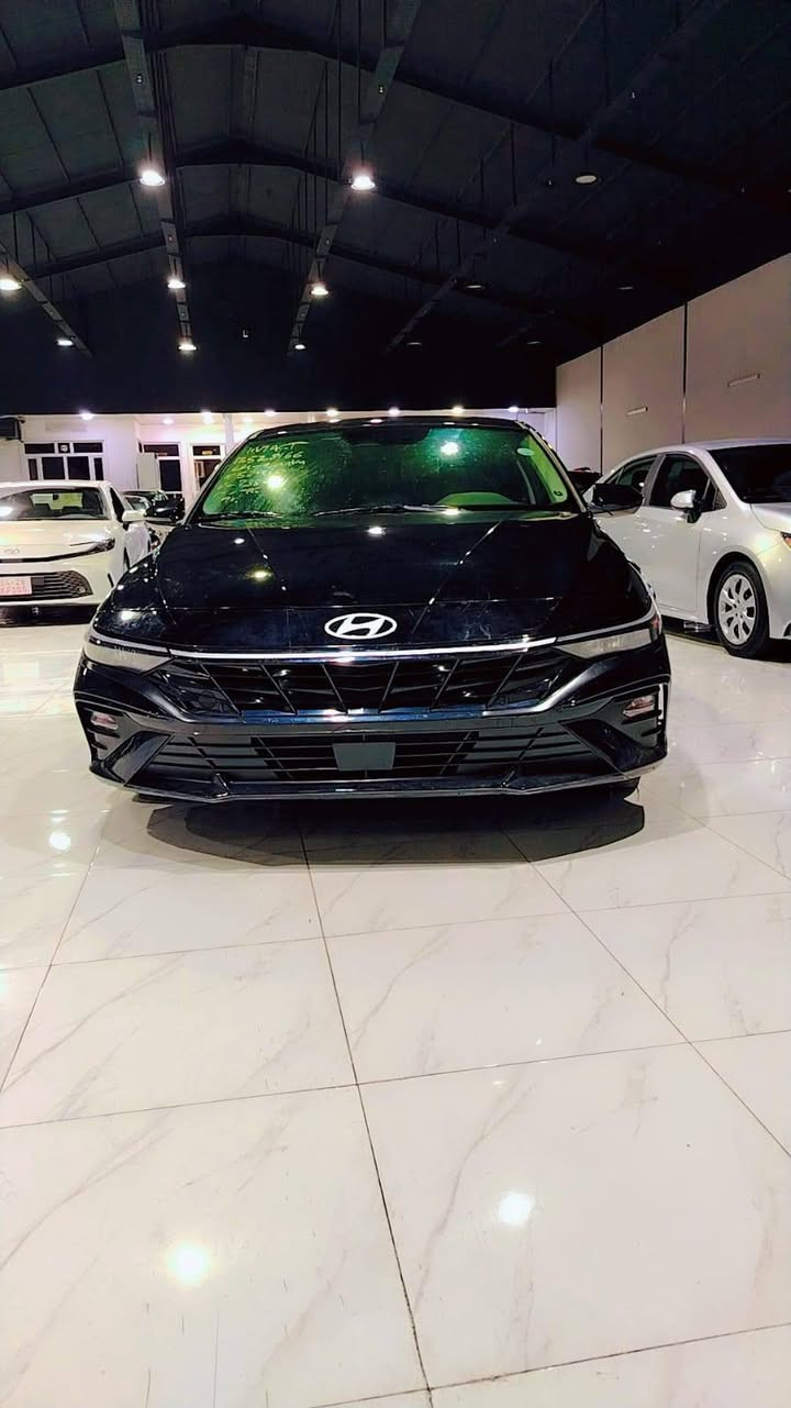 للبيع النترا ٢٠٢٤ فول 
السعر ١٤٨ وبيها مجال للشراي 
المواصفات 
سلايت 
بصمه 
بصمه تشغيل 
بصمه ابواب وصندوق
رادار محيطي ٣٦٠ درجه
توقف ذاتي امامي خلفي 
قياده اليه 
شاشه كبيره 
ويل كب ١٧ انج
ليد امامي ولايت زنون
بك لايت متصل ليد كامل
السيارة تترقم اربيل دهوك سليمانيه
السيارة شرط بدون دواخل بدون ايرباك وشاصي كفاله عامه 
تبريد وراديترات شركه 
العنوان اربيل 
للاتصال *********** كورك *********** أربيل, العراق
