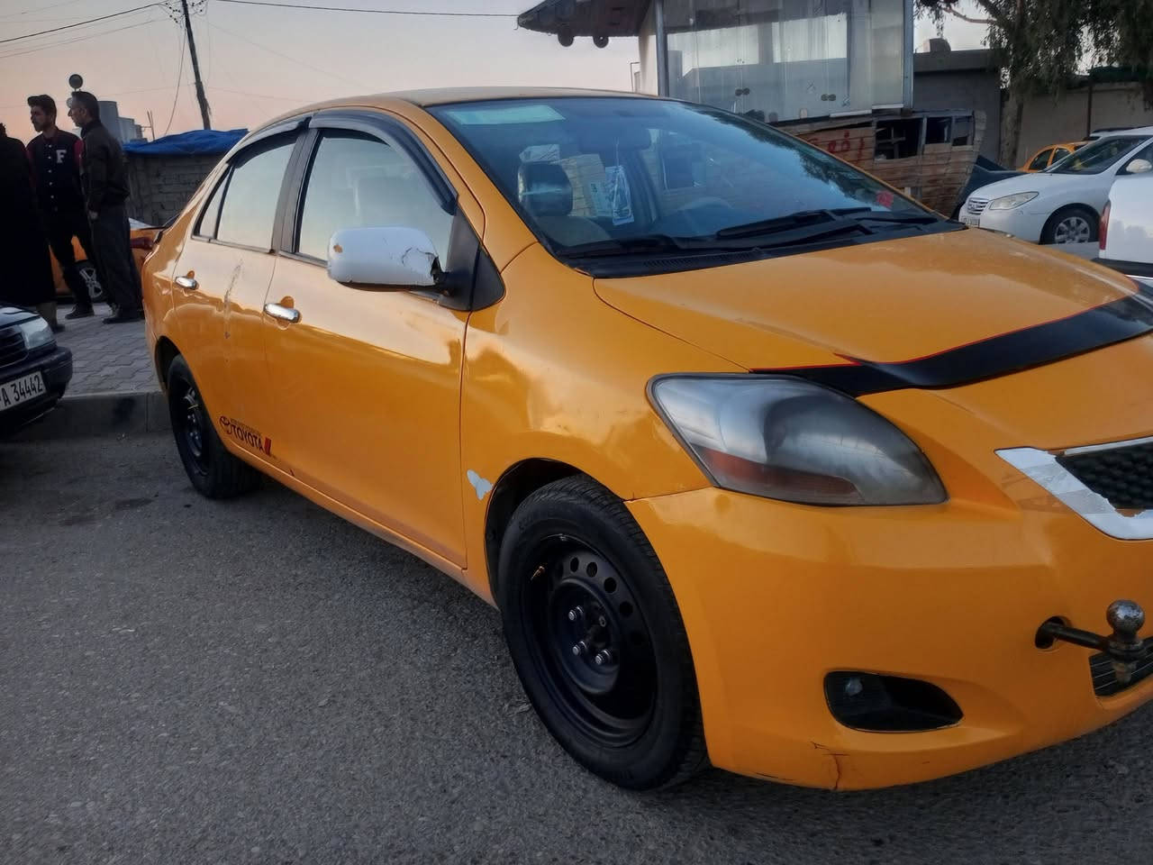 السلام عليكم يارس كندي موديل 2007  شرط تحويل مشروع وطني سياره بدون دواخل بيها باب وصندوق تبديل بطاقه بنزين كير اوتو تاير جديده صدر جديد شاشه كامره تبريد تدفء مكان كركوك رقم صاحب السياره اتصل وتدلل*********** اخوان لا خاص ولا تعليق يرحم والديكم لن ممتواج
