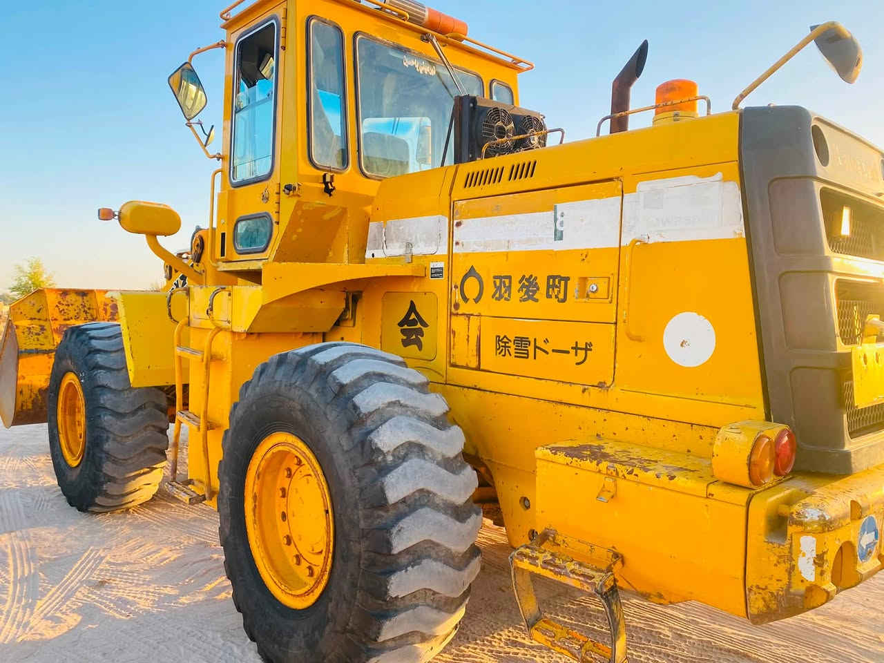 {الـسـلام عـلـيـكـم}
للبيع Kawaski ZA80 وارد اليابان🇯🇵 
مكينة نضيفة من كير ومحرك كبل لشغل 
تبريد شغال ليبر هايدروليكي محرك نيسان 110
موديل 97 مكينه مناسبة اتصل وتدلل
***********//***********
