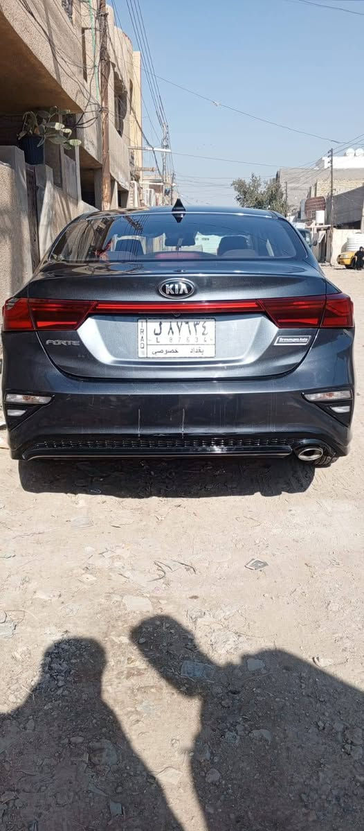 فورتي 2020
محرك 2000
نص فول /ماشية 31الف 
وارد امريكي /حره تحويل ثاني يوم
حادثة قطعتين باب السائق والوراه 
سعر(132) 
سونار موجود عل خاص واتساب
 ***********
