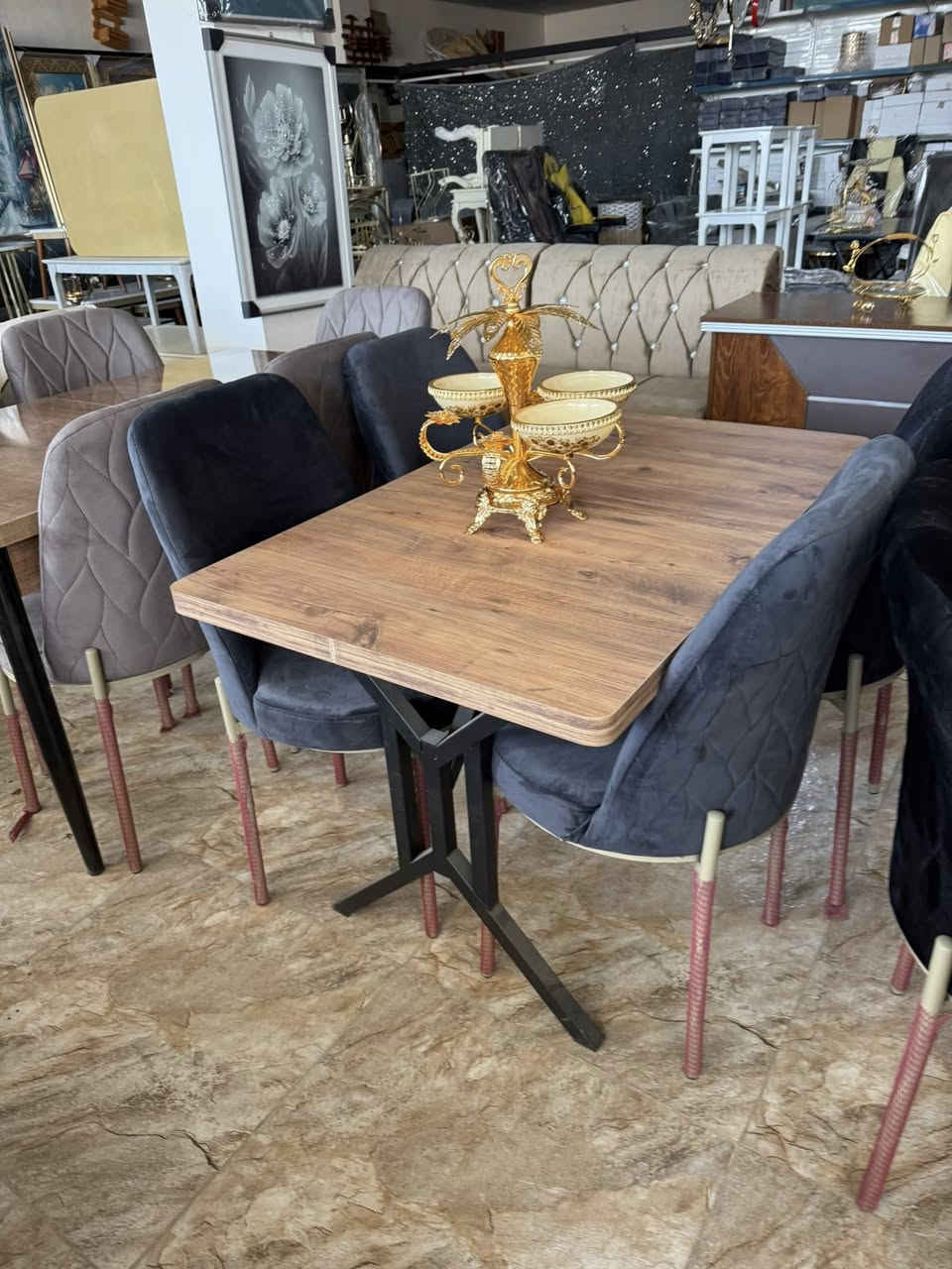 البسملة 
اسعد الله صباحكم بكل خير وسعادة يارب


**إذا كنت صاحب هذا الإعلان وتريد حذفه لأي سبب، رجاءا أرسل رسالة إلى الدعم الفني**