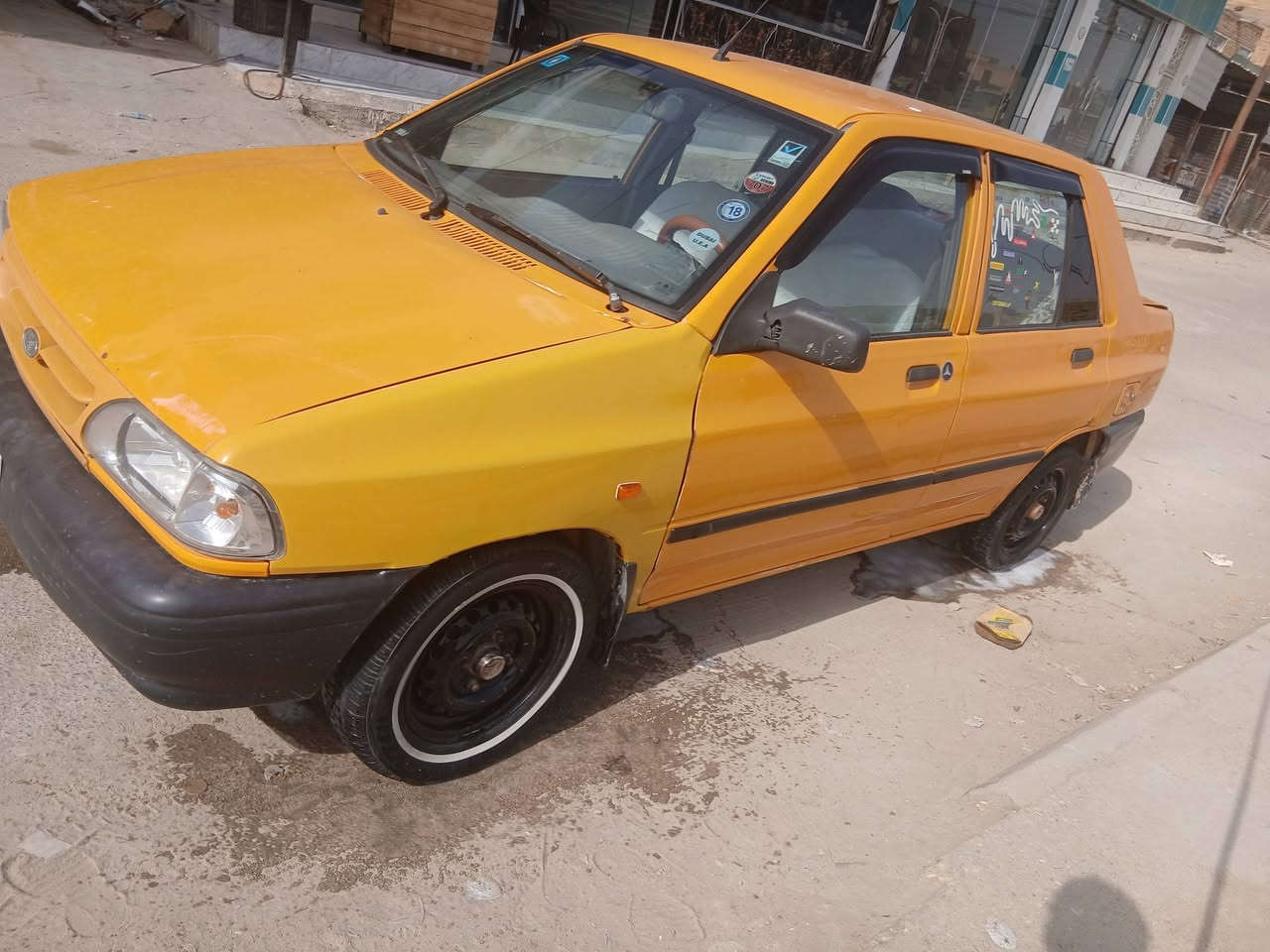 سايبه موديل 2018مكينه وكير وحداديه تخم تاير مصفره هيه وغرامات جاهزه تحويل السعر 25وبيه مجال المكان ناصريه فضليه لتصال ***********

