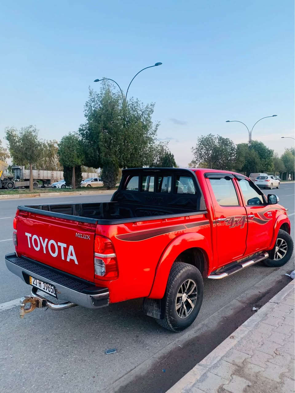 السلام عليكم مرزي للبيع فور ويل موديل ٢٠١٤ أوتوماتيك محرك ممفتوح بيها مكانين تعديل بارد كلشي بلادي بسياره ماشيه ٢٣١ الف كلشي بشرط كير محرك اكسل فور ويل شغال ما ناقصه اي شي للستفسار تصل برقم 
سعر 230 وبي مجال 

***********

‭0780 012 1469‬ كركوك, العراق
