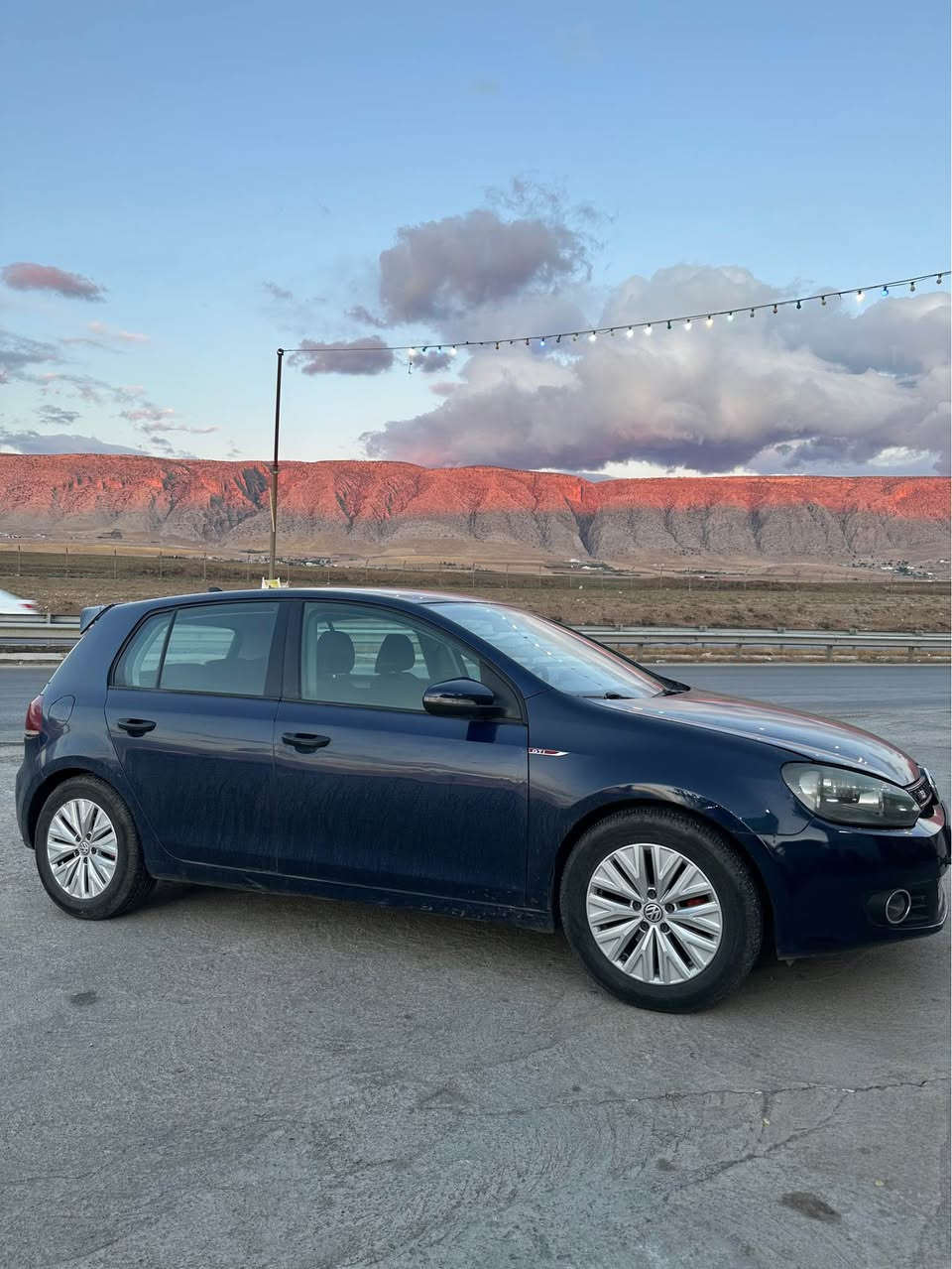 گولف ٢٠١٣ سعري ٨٨ وه ره قه مكينه ١٦ مرغوب دوو بارجه ي هه يه بي داخلي  له كه ل دوو سي جي تعديل تازه تاخم بيشم توند كردوته وه هه مووم كوريوه زور مواصه فاتي هه يه گورينه وه ش ئه كه م به شتي به دلم بيت ٠٧٥٠/٧٩٣/٩٦/٨٣ أربيل, العراق


**إذا كنت صاحب هذا الإعلان وتريد حذفه لأي سبب، رجاءا أرسل رسالة إلى الدعم الفني**