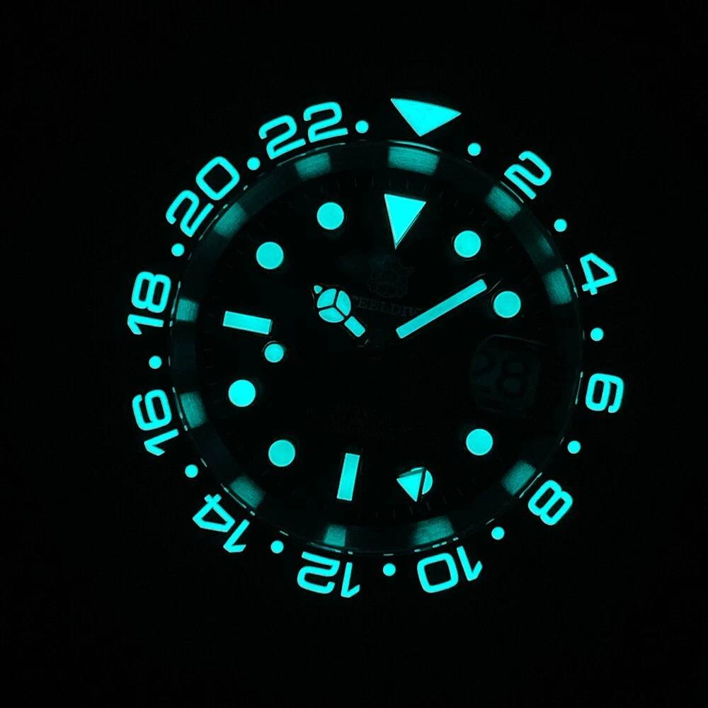 ساعة Steeldive SD1993 GMT اعلی سعر


**إذا كنت صاحب هذا الإعلان وتريد حذفه لأي سبب، رجاءا أرسل رسالة إلى الدعم الفني**