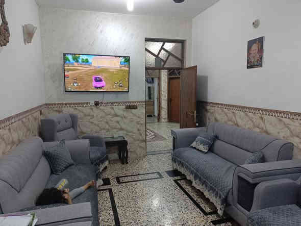 بيت للبيع الزعفرانية دور الصحة الأولى زراعي قرار 25 المنطقة تبليط ومجاري ومي جميع الخدمات موجودة مساحة 117متر ستقبال وغرفتين نوم وصاله ومطبخ وحمام عدد 2 سطح شتايكر البيت طابق واحد جاهز للاستفسار الاتصال على الرقم الموبايل *********** غير متواجد على الفيس بي  واتساب سعره 115 وبي مجال شي قليل
