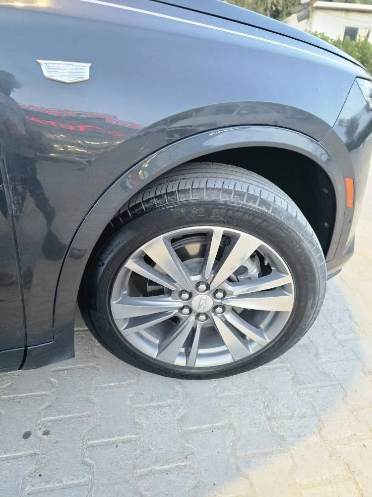 كاديلاك XT6 2022 luxury 
للبيع او مراوس

( اعلى فئه ) 6 سلندر فول مواصفات بدون رقم .
 ، 3 قطع فقط   .
فول رادارات تفاعلي  امامي وخلفي وجانبي 
شاشه لمس اوتو كار بلي ( وايرلس )  
شاشه لمس + ماوس
ستيرن كهرباء + تدفئه
خروج عن المسار
ربط المركبه بنظام wfi تحكم عن بعد
حساسات امامي وخلفي وجانبي 
سستم صوت (  بوس ) 
شاحن وايرلس
3 قطع تبريد مناخ منفصل 
مقعد السائق خزن ميموري
تدفئه وتبريد بالمقاعد الاماميه 
تدفئه بالمقاعد الخلفيه
المقاعد الخلفيه منفصل vip
ومقاعد الصف الثالث كهرباء فتح واغلاق 
لايت 3 عدسات ترحيب
ترحيب شعار كاديلاك عند اللاقتراب
صندوق كهرباء ( فتح واغلاق بالحركه )
السعر 320 ورقة وبيها مجال . 
السيارة نظيفة  وما ماشية 

العنوان النجف 
للاستفسار اتصال
 ***********
*********** آفاق, القادسية
