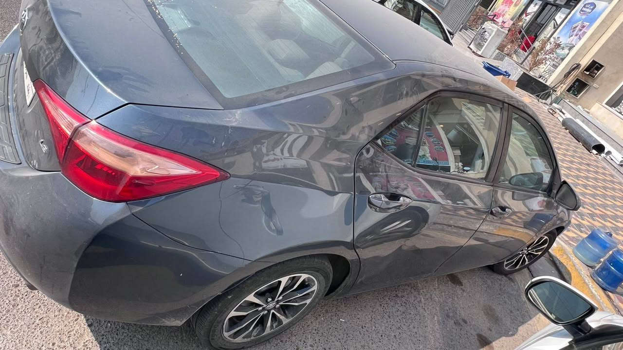 سلام عليكم  كورلا ايل اي 2019
رقم بغداد دولي محرك 1800 
ماشيه 83 الف ميل وقابل للزيادة
السيارة داخله كلين .. 3 انظمه قيادة 
ايكو.. وسبورت .. وعادي ..تحديد سرعه
ليت زنون عالي ناصي بلادي نظام تزحلق
ولباقي مواصفات معروف ل ايل اي
كير محرك كفاله شرط الفحص 
سنويه وهزة جديدة  ل 2031 
العنوان ديالى.. ناحيه  الوجيهية 
السعر الاتصال ‏‪***********‬‏
***********
