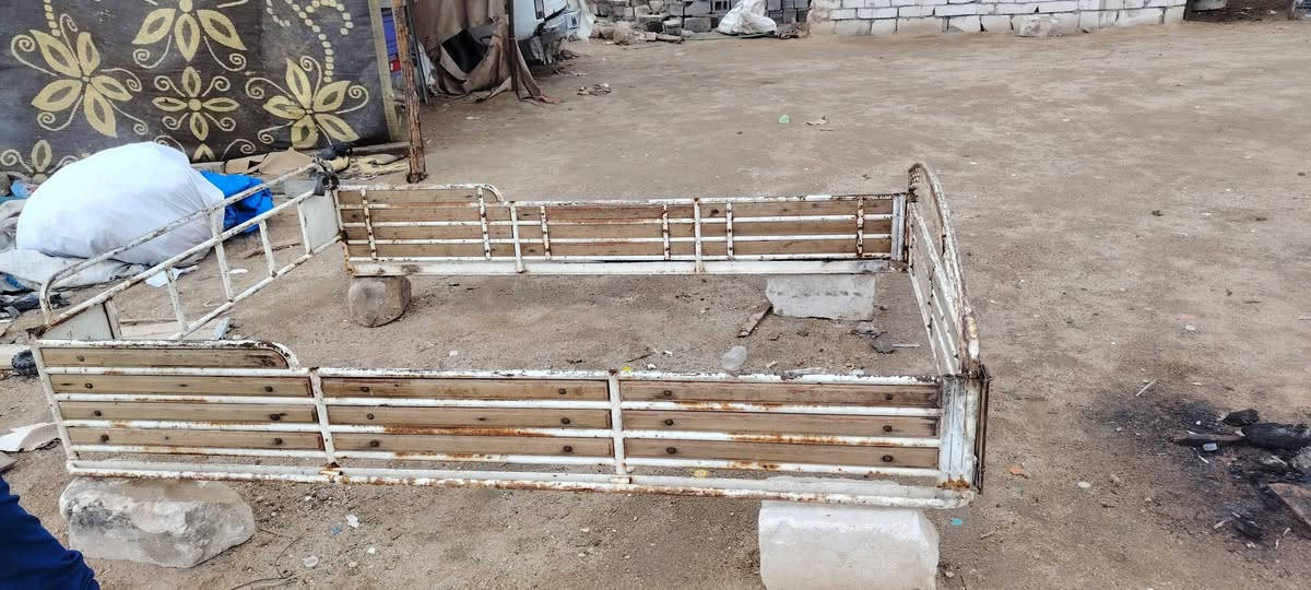 سلام عليكم محجر للبيع نيسان 5 جنكال عوزه بس صبغ سعره ٢٥٠ مكان بصره الزبير


**إذا كنت صاحب هذا الإعلان وتريد حذفه لأي سبب، رجاءا أرسل رسالة إلى الدعم الفني**