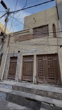 كوفه الشارع • ١٨٠م • ٢ بيوت وشقه