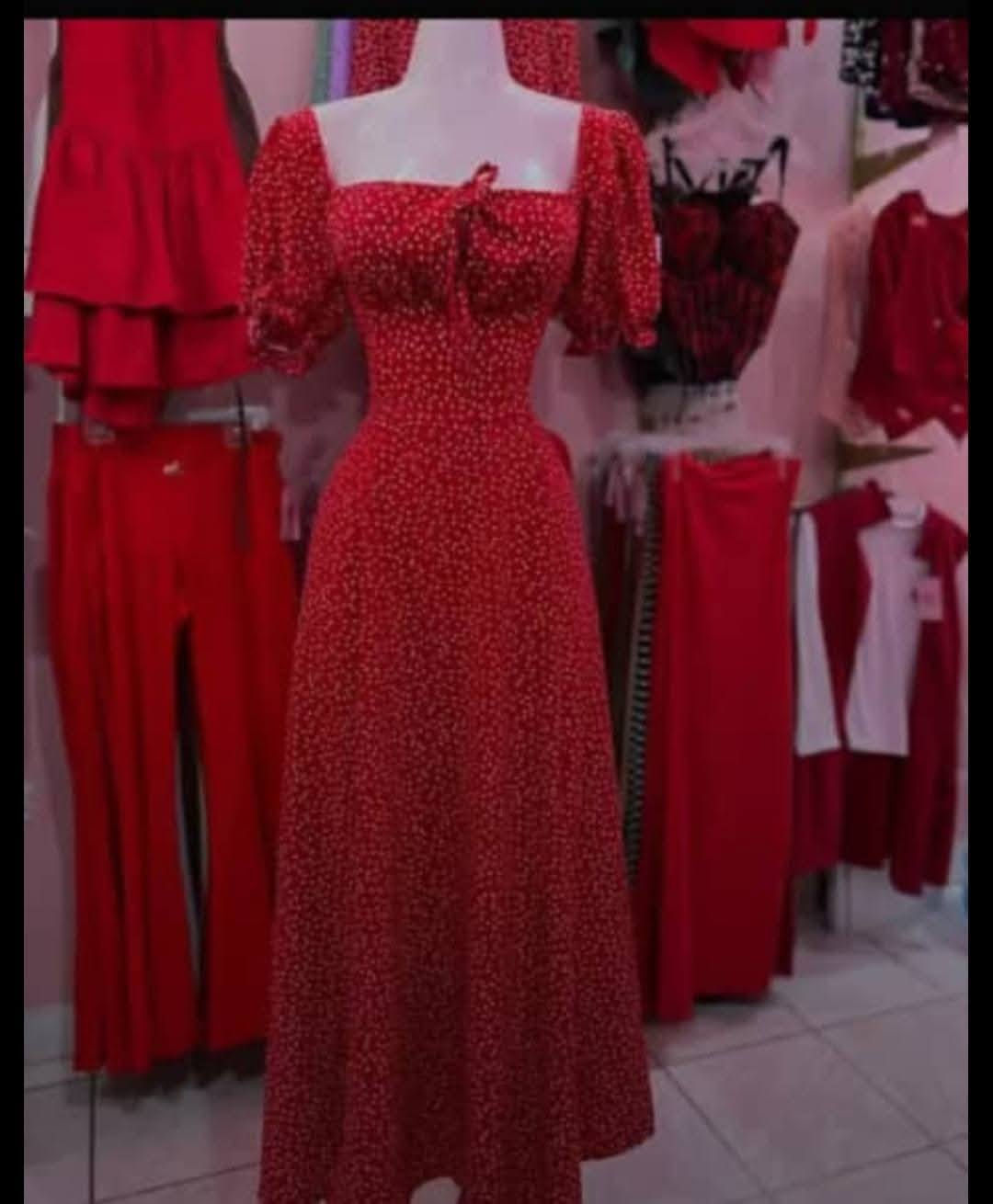 فساتين العيد المميزة❤️‍🔥مين لسا مالحق وحجز قبل العيد 😍
#كل فستان سعر .التواصل خاص حصراً مع صورة الفستان🩷


**إذا كنت صاحب هذا الإعلان وتريد حذفه لأي سبب، رجاءا أرسل رسالة إلى الدعم الفني**