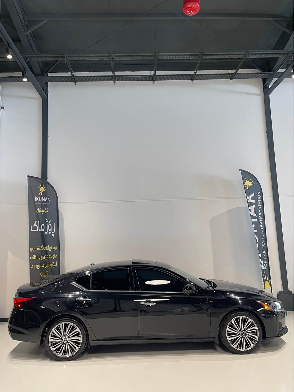 Nissan Altima 2025 SL
پێش و پشت کەپس —- بێ بۆیاخە 
تەنها ١ هەزار ڕۆشتووە — نموونەیە 
شتی وا جوان و پاک زۆر زۆر کەمە - 
ئێرباگی بەس سوکان تەقیوەو سستم کراوەتەوە
دەبڵ ئەکسلیش نیە  ❌—- ڕەقەم کاتیە 
شوێن سلێمانی کۆمپانیای ڕۆژماک 
***********
*********** 

نیسان التیما مودیل ٢٠٢٥ مواصفات اس ال
بجم کبس - بدون صبوغ -
ماشیە ١ الف میل مثل زیرو - ارباک ستیرن سستم 
سیارە بدون فور ویل❌—- ارباک ستیرن سستم 
رقم کاتی ( بدون رقم )  مکان سیارە سلیمانیە 
***********
*********** السليمانية, العراق
