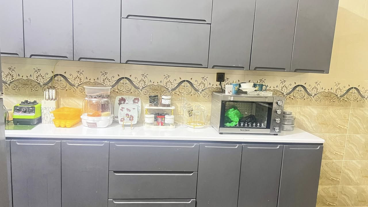 كاونتر 3امتار وسنك متر ونص أضرار بسيطه رايدته ب400 وبي مجال


**إذا كنت صاحب هذا الإعلان وتريد حذفه لأي سبب، رجاءا أرسل رسالة إلى الدعم الفني**