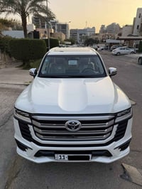 لاندكروز    ٢٠٢٤   VX  بلس   (((   ماشيه   ٤   الاف  فقط    ))) محرك  ...