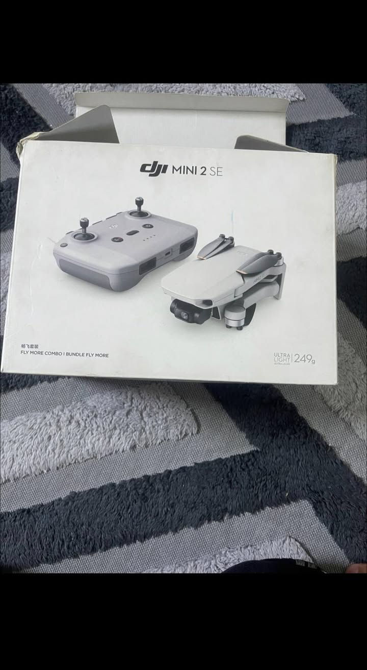 السلام عليكم 
للبيع طائرة درون  DJI Mini 2 SE
الحالة: نظيفة جداً 100% (بدون أي شخوط أو حوادث).
التصوير: 4K فائق الوضوح.
الوزن: 249 غرام 
الملحقات 
الكارتونة الأصلية مع كافة ملحقاتها (الريموت، الكيبلات، البراغي، الجنطه الاصليه ).
المكان: بغداد 
ملاحظة: الطيارة شرط الفحص


**إذا كنت صاحب هذا الإعلان وتريد حذفه لأي سبب، رجاءا أرسل رسالة إلى الدعم الفني**