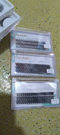 رموش • كمية