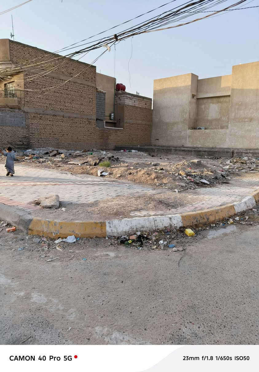 قطعه للبيع مساحه ٣٠٠ م ركن طابو صرف عنوان كربلاء حي القادسية أي استفسار اتصل *********** نستقبل جميع العروض في انحاء كربلاء
