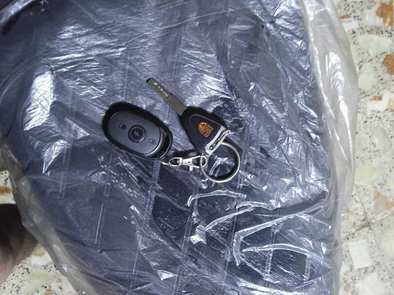 السلام عليكم
دراجة شحن جديدة رمبه
6 بطاريات شاشه شغاله سويج بلادي 
شاحنه اصليه دراجة خير من الله 
جديدة جدا سرعتها خير من الله
شراي يتصل ***********
