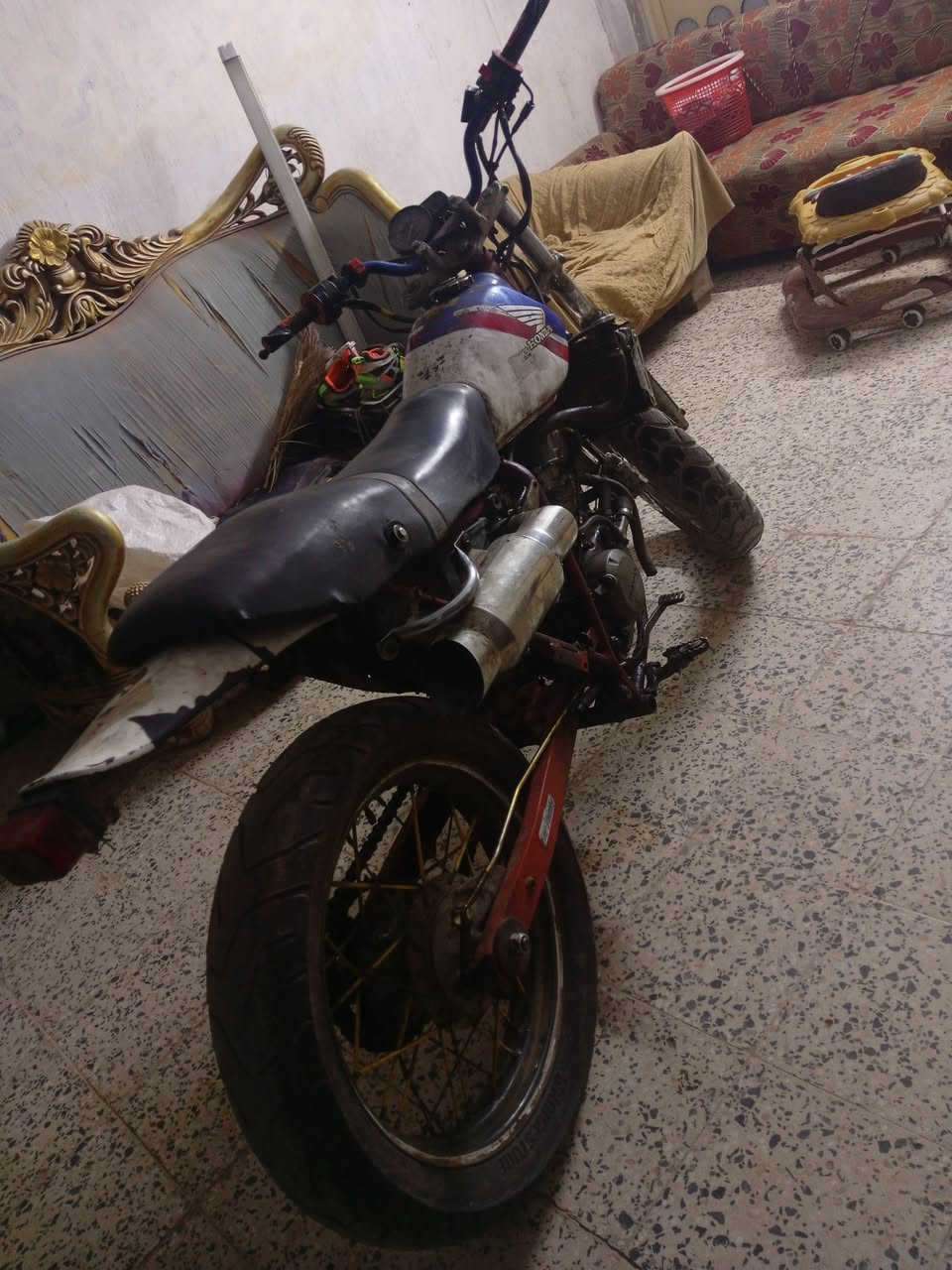 للبيع او مراوس مطلوب سعر 850 ***********
