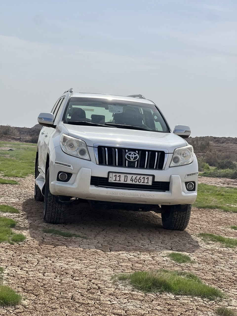 سلام عليكم

تويوتا برادو (6 سلندر)  TXL مديل 2013 كويتي 

ماشيه 142 الف حقيقي 

رقم بغداد سهل مميز 

شرط التحويل السياره باسمي سنويه جديده
تبريد ثلج 
سياره جاهزه ما بيها اي نقص 
سبعة راكب 
دبل تانكي
فتحه بالسقف
سبير تعليك 
شاشه +كامره 
مري شفط + اشاره + بصمة ابواب 
تحكم ستيرن جهتين 
بصمات عدد 2
كير محرك عل فحص بدون فتح بلاد
محرك 4000

دوشمه جديده 7 راكب + ارضيه جديده

باقي التفاصيل وتساب او اتصال   

 ***********

مكان السياره بغداد الشعب السعر 300$

سياره كفاله عامه عدا بارد حجم اتلث أصابع  بهلال الجاملغ الخلفي مثل ماموضح بصوره
