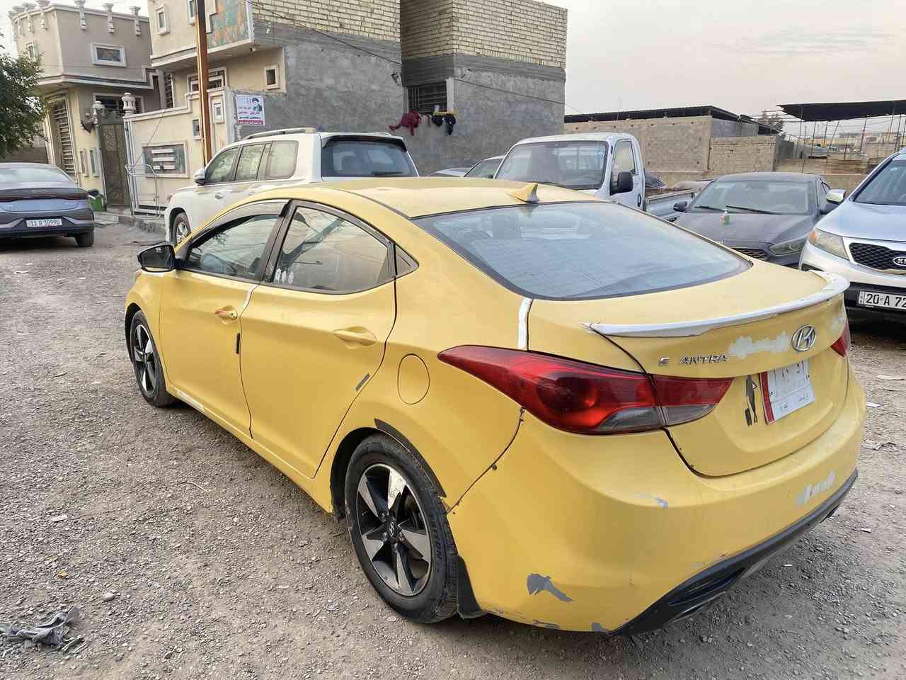 السلام عليكم للبيع النتره 2013 رقم واسط تحويل مباشر هزه وهيئه مصفره مكينه 1800 وكير خير من الله السعر 78 العنوان بغداد حي النصر رقم الهاتف ***********
