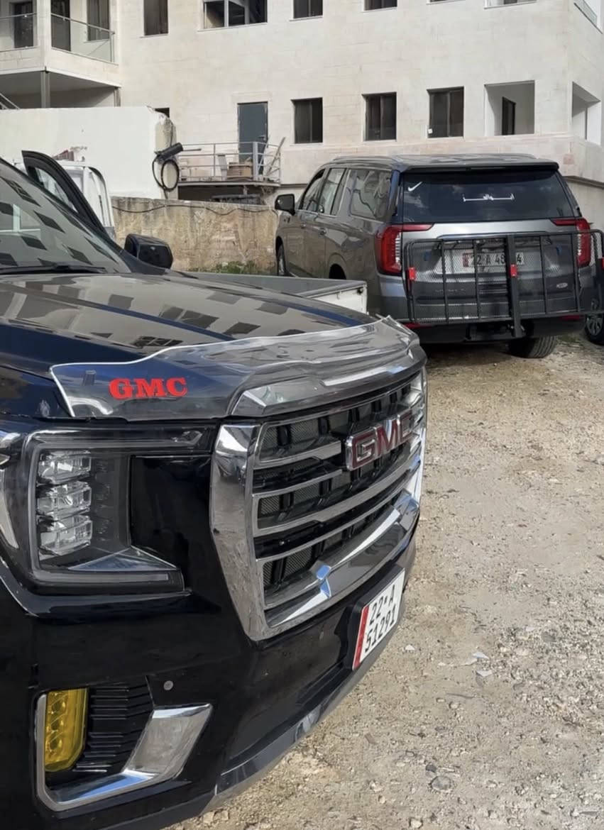 تعلن شركة ابو العز وأضواء بغداد
عن رحلاتها اليومية (نقل_البريد السريع__المسافرين_على مدار 24 ساعه)

بغداد الى عمان 

بغداد الى اربيل

رمادي الى عمان

رمادي الى اربيل 

بغداد الى سوريا

رمادي الى سوريا

  وبالعكس 📍

(وإلى كافة محافظات العراق ) 

           مواقعنا📍 

1_ بغداد. اليرموك المأمون

2_رمادي. شارع 17 قرب مطعم حجي زياد

3_ عمان الجاردنز _عمارة الفارس (81) فوق مطعم بادية الفلوجه. 

ارقام الهاتف لدى الفروع 📞. 

 الهاتف 📞 ***********

(بغداد_ بادارة _ علي العزاوي )

الهاتف📞***********

(رمادي_بادارة_قيس ابو العز)

الهاتف📞0795261454

(عمان_نزار ابو العز)

  تمتع بجلوس ودع القيادة لنا🥇
