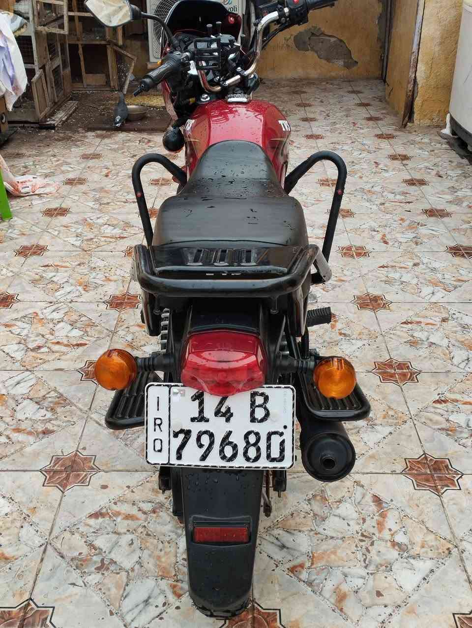 السلام عليكم دراجه TVS رقم بصره موديل 2023 مكفوله وجاهزه من كلشي وين ماتريد افحص السعر 2650000 العنوان البصرة الاصمعي الجديد وهذا رقمي ***********
