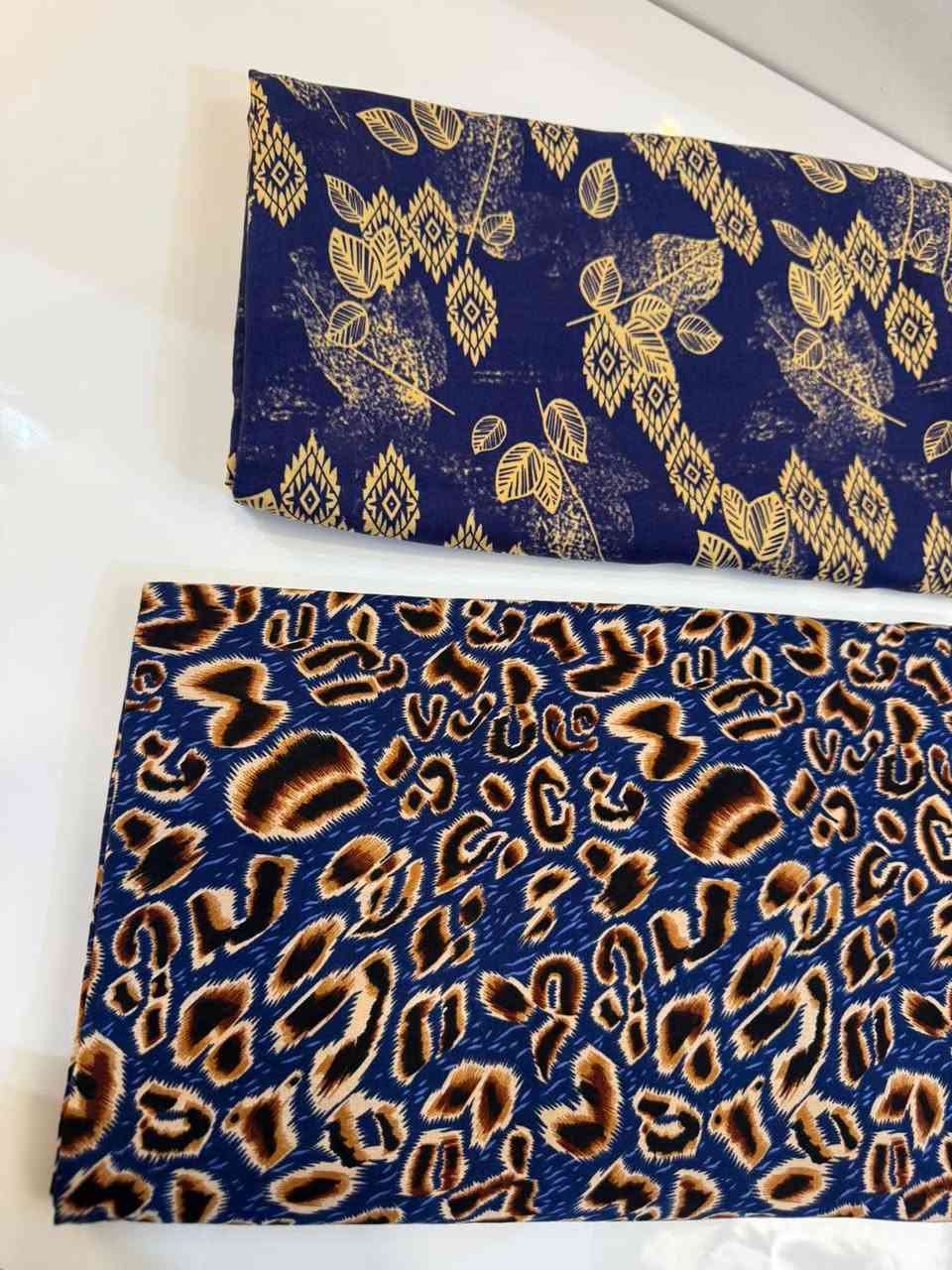 السلام عليكم اعزائي الكرام👋🙋🏼😍🪄 
يوجد أقمشة نسائية👗🥻 جملة ومفرد +يوجد خدمة توصيل لجميع محافظات العراق خلال٢٤ ساعة فقط🚖🚕 
في حال يوجد اختلاف بنوعيه القماش أو إيصال البضاعة بشكل مختلف لكم حق الرفض✅👍🏻 
يوجد واتس ***********📞📱 #وآتس
#خياطة
