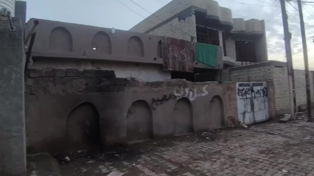 سلام عليكم بيت البيع200 متر شارع المحكمه بلخير بسبعه تلاف عل براه ***********
