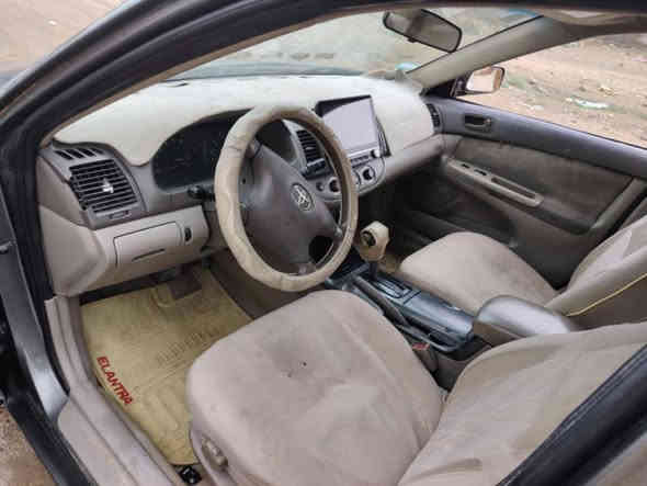 كامري موديل ٢٠٠٤  (للبيع فقط )
صبغ حزام 
ب٨٢ وبيها مجال .
العنوان/  الفلوجه/  قريه المختار.
اتصلوا بالارقام لأن اني مكلف بالنشر فقط ارجوكم علمود التعامل يكون مع صاحب السياره مباشرة 
***********
***********  واتساب
